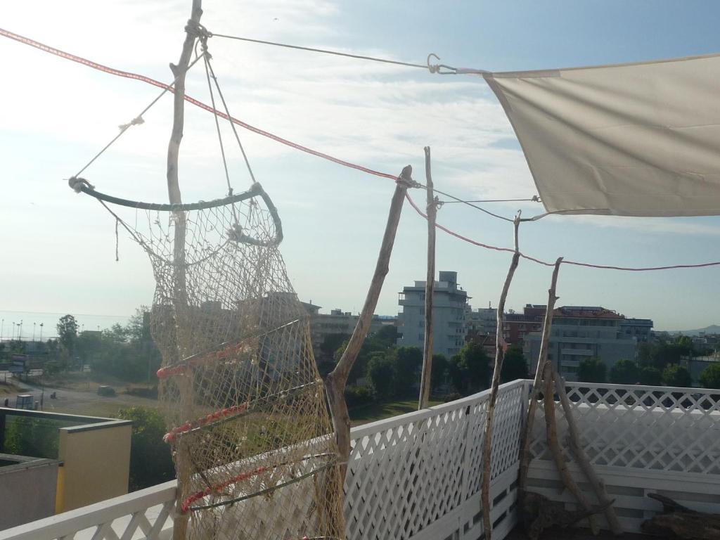 Riccione Beach Hotel - Enjoy Your Summer -Beach Village Incluso Exterior foto